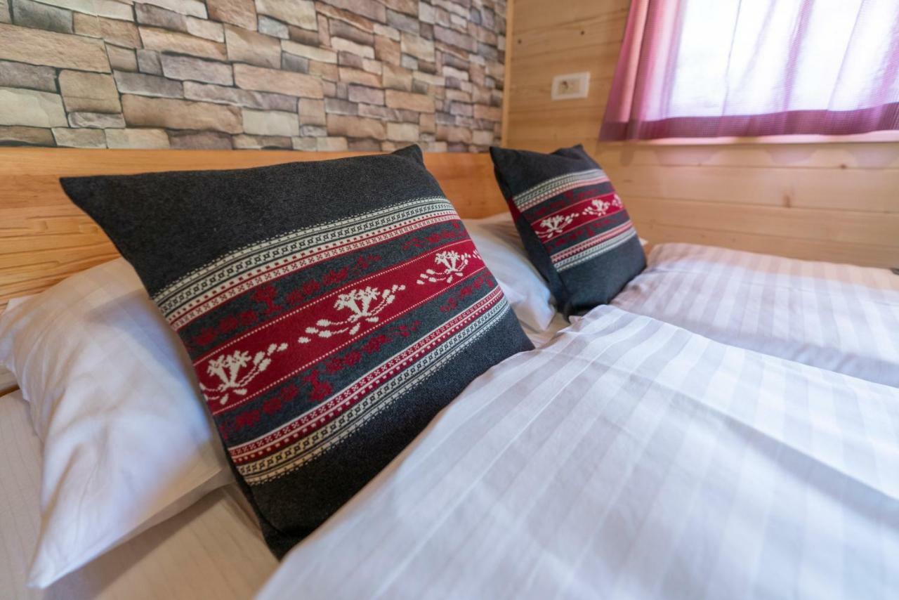 Camping Danica Cottage Stan 보히니 외부 사진